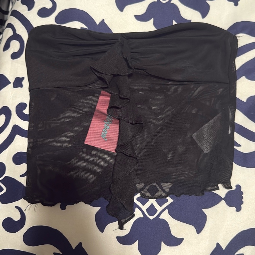 Black Strapless Top